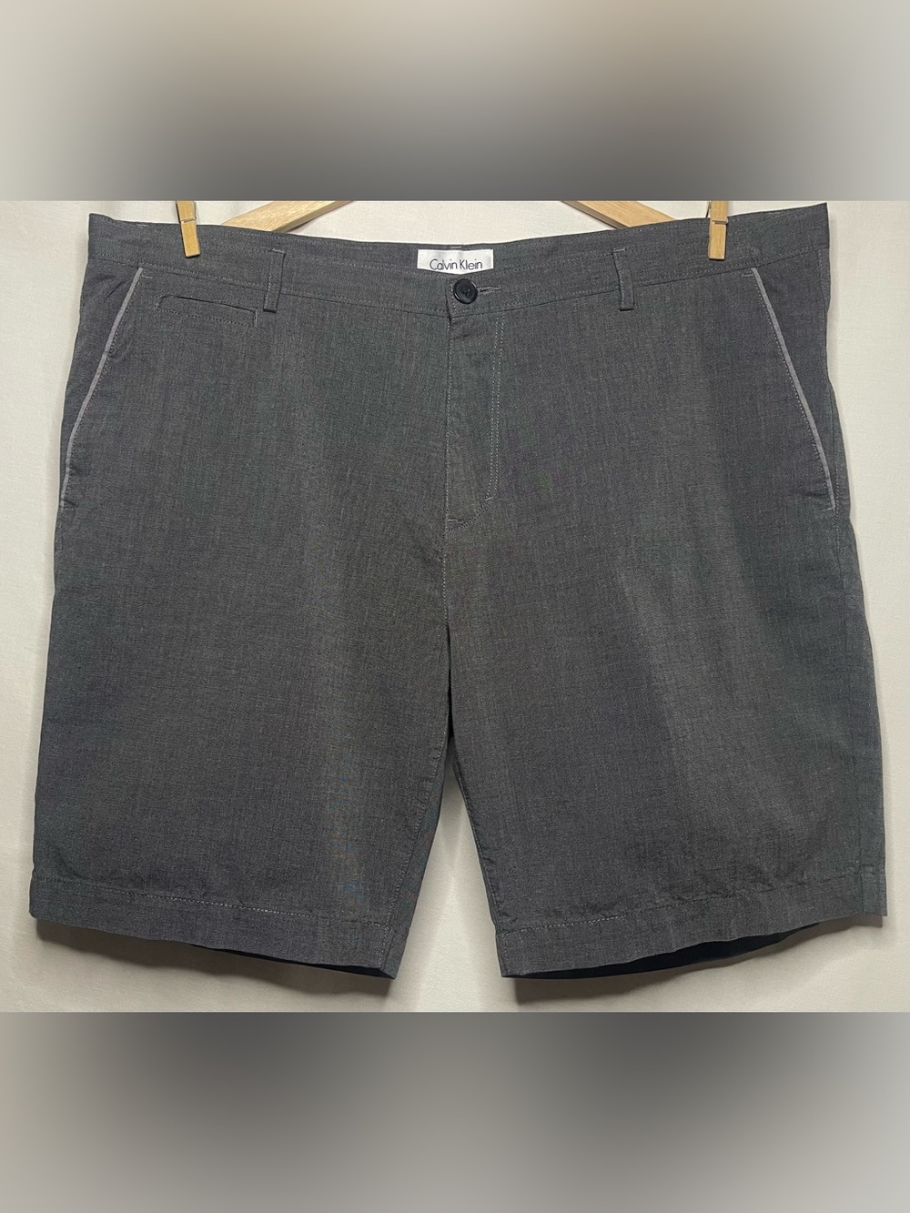 Calvin Klein Men's Charcoal Flat-Front Shorts